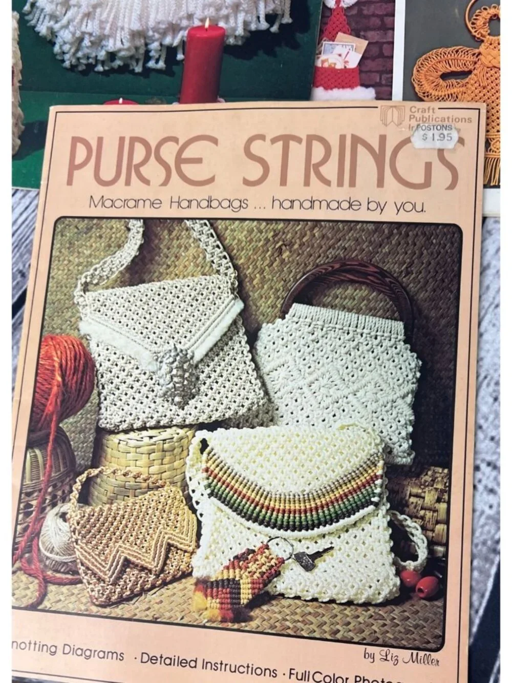 Vintage Macrame Pattern Books Handbags Plant Hangers Christmas Lot of 10 - Picture 7 of 14